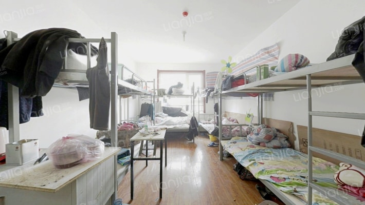 鲁商蓝岸新城一期二手房实景图