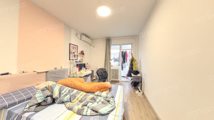 新德街甲31号院二手房实景图