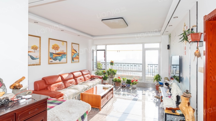 鑫泰家园二手房实景图