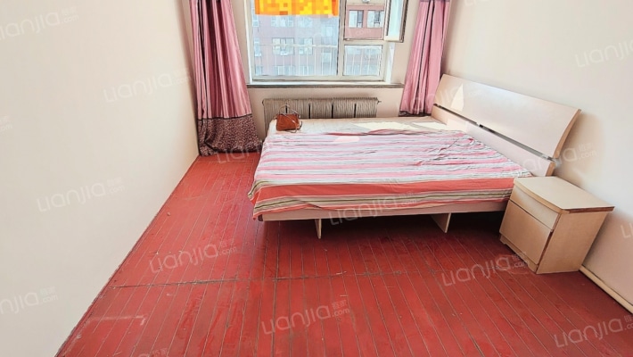 商校住宅楼二手房实景图