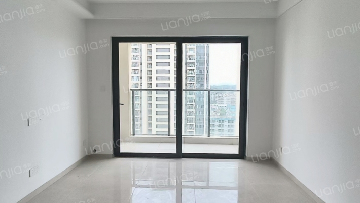 中洲城邦二手房实景图