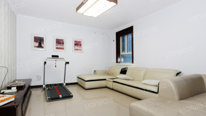 新兴苑二手房实景图