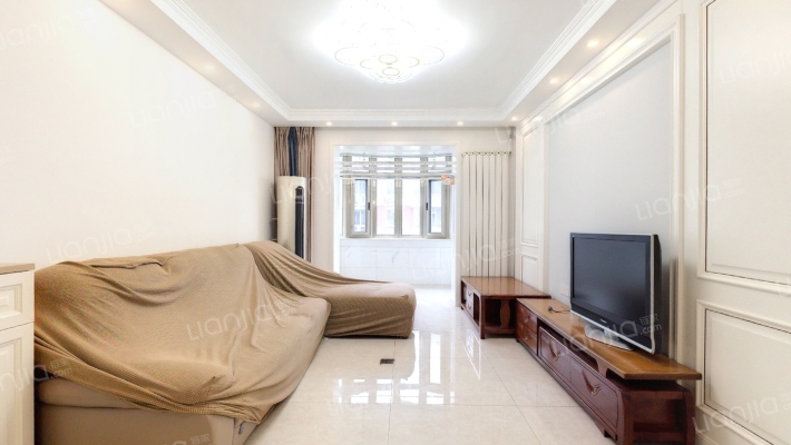 宏盛东区二手房实景图