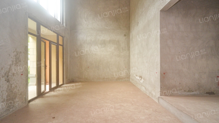 恒大翡翠湾二手房实景图