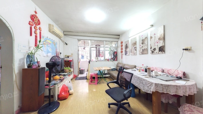 深宝住宅区二手房实景图