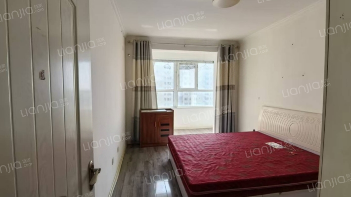 水岸花城 2室1厅 南 北-卧室A