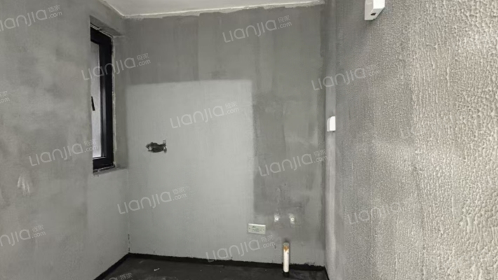 房子本是毛坯房，集中供暖，好楼层人车分流社区-卫生间B