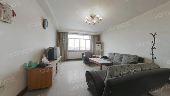 德阳安装技师学院宿舍楼二手房实景图