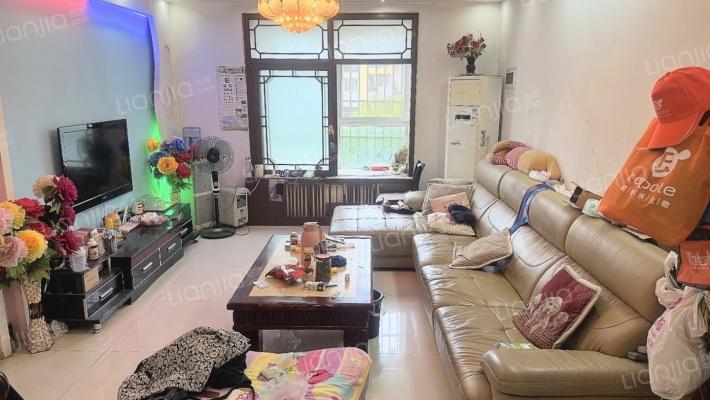 金爵世家二手房实景图