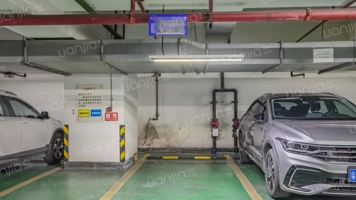 华港商务大厦二手房实景图