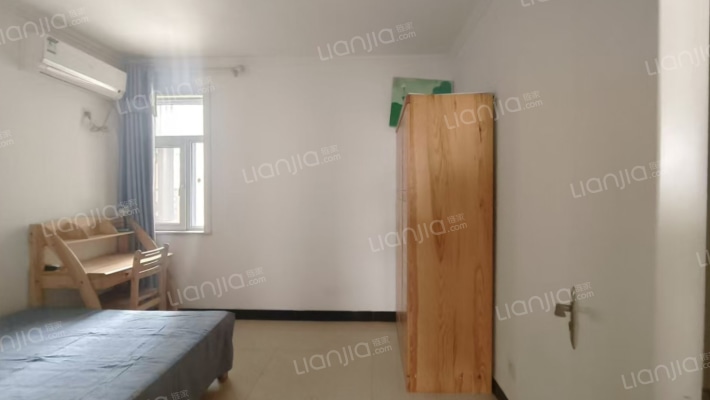 金阳瑞景 2室1厅 南 北-卧室B