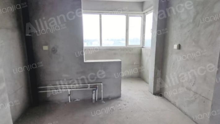 采光视野好，地上可停车方便，小区里有高层和别墅-厨房