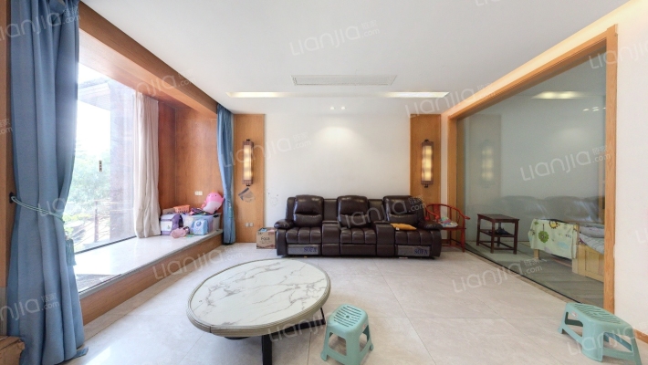 君地上郡二手房实景图