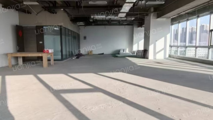 信达国际金融中心二手房实景图