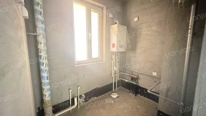 天保绿城！天保集团开发，交通便利！绿化高！-厨房