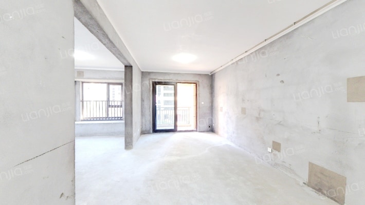 合景尚峰二手房实景图