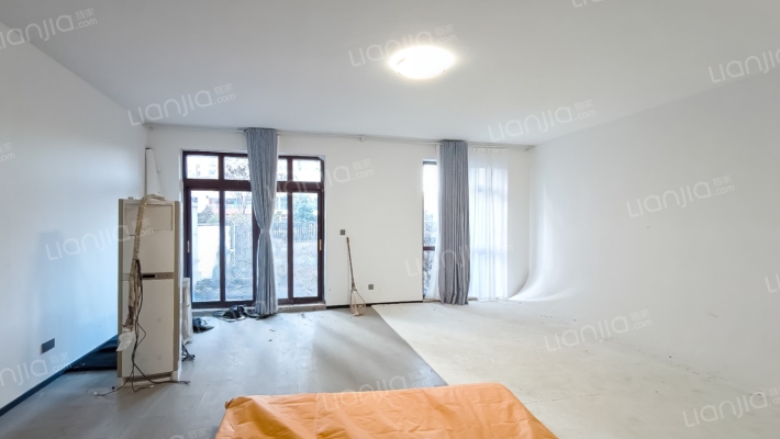 泊岸美墅二手房实景图