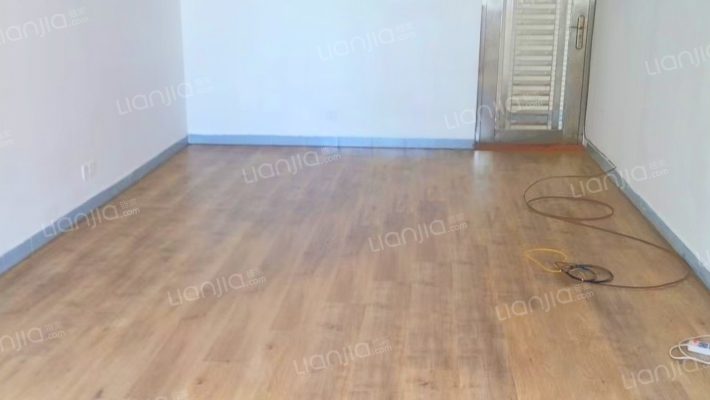 海城大厦二手房实景图