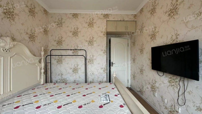 莱茵河畔精装大两房 家具家电齐全 产权清晰-卧室B