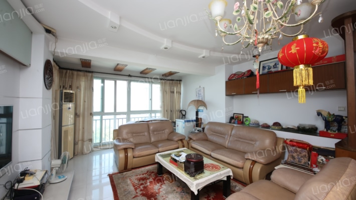 春江华庭二手房实景图