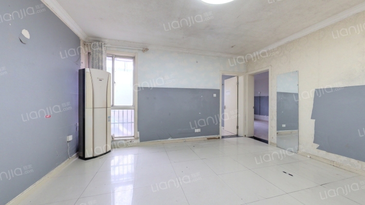 政通路118弄二手房实景图