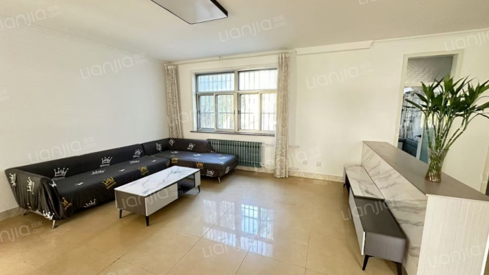 法院宿舍区二手房实景图