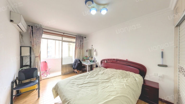 惠龙新村B区41-67号二手房实景图