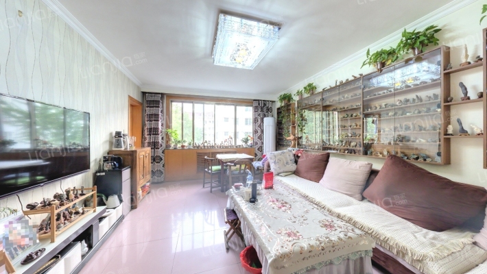 朝阳街8号院二手房实景图