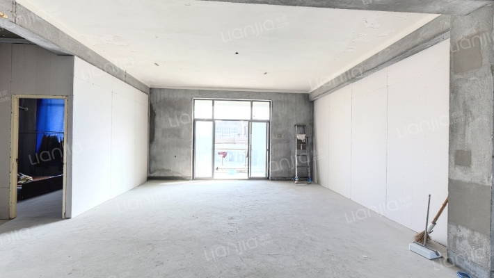 中国伞城商业广场二手房实景图