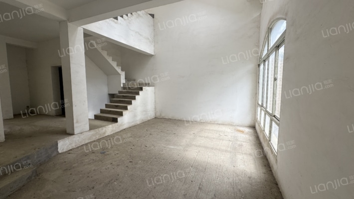 泉城首府二手房实景图