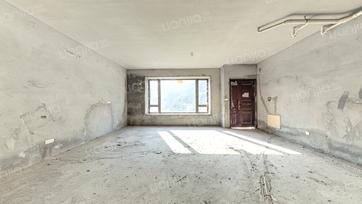 翡翠绿洲鸣翠园二手房实景图