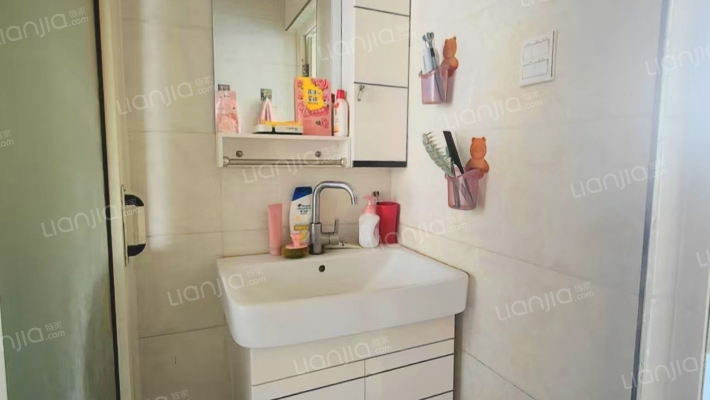 学园小区 3室2厅 南 北-洗手间