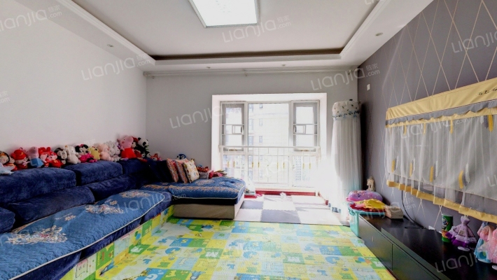 易道郡玫瑰公馆二期二手房实景图