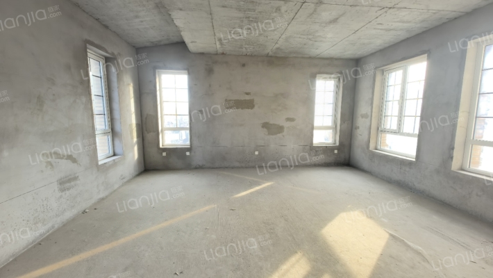 环京大盘联排别墅 高尔夫球场围绕 带200平大院子-卧室C