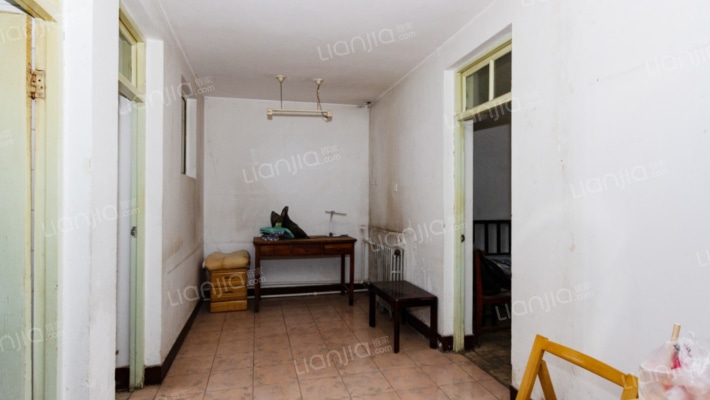 农业局家属院二手房实景图