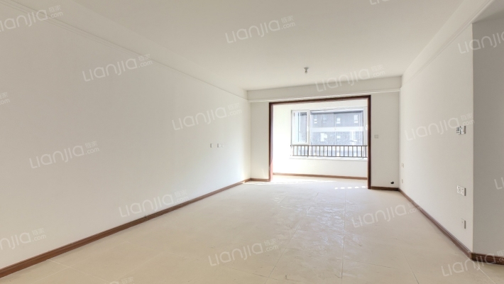 中梁国宾府二手房实景图