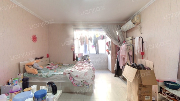 新中西街二手房实景图