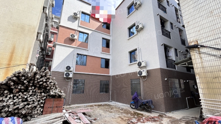 均安社区二手房实景图