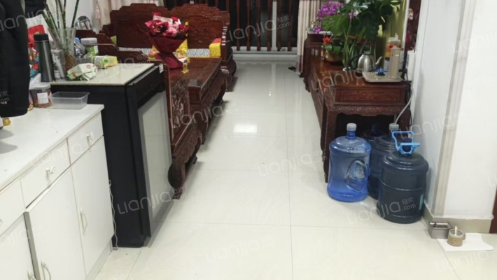 龙耀锦都二手房实景图