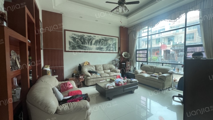 南国水乡二手房实景图