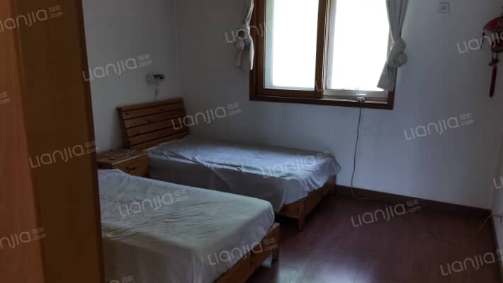 4A级高尔夫独栋别墅，带高尔夫球卡，1200平私人庭院。-卧室B