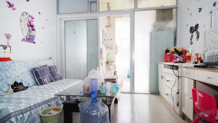 艺校楼二手房实景图