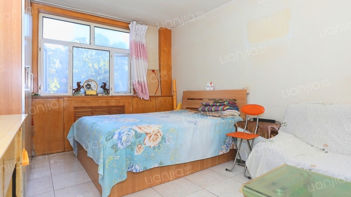 联通公司家属楼(东兴大街)二手房实景图