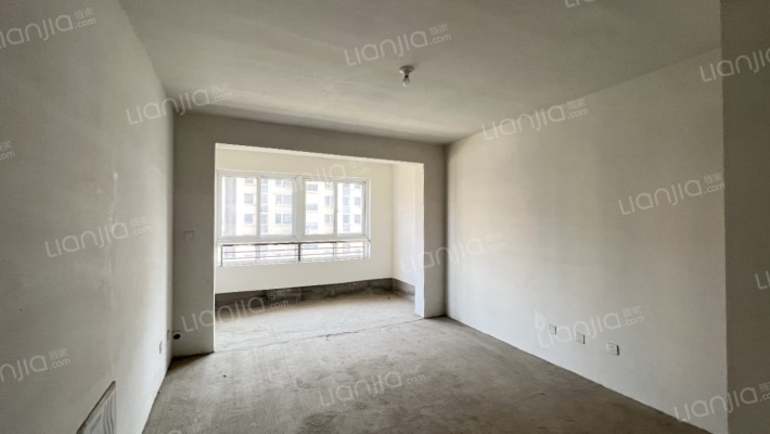 翠湖嘉苑二手房实景图