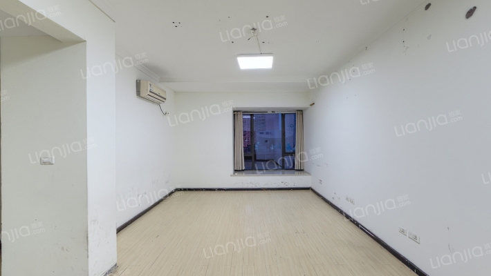 新天泽国际广场二手房实景图