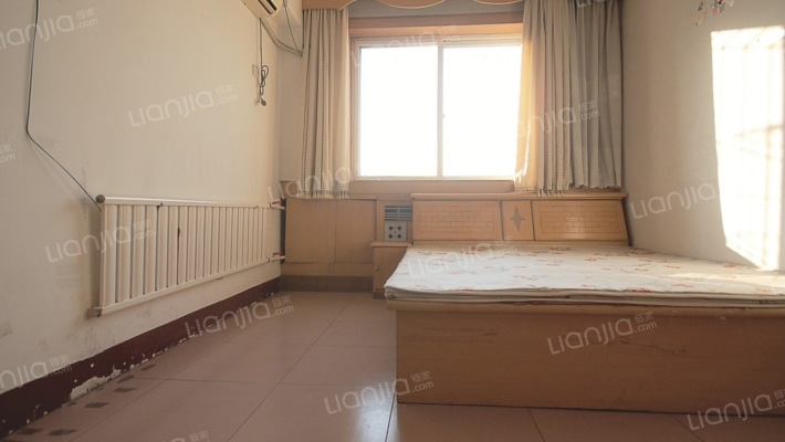 阳光小区二手房实景图