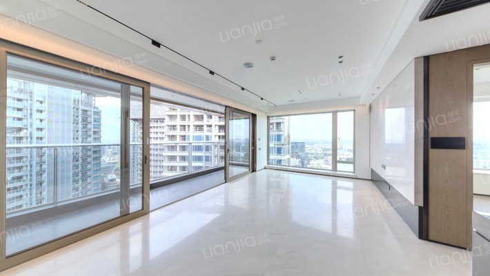 品越华府二手房实景图