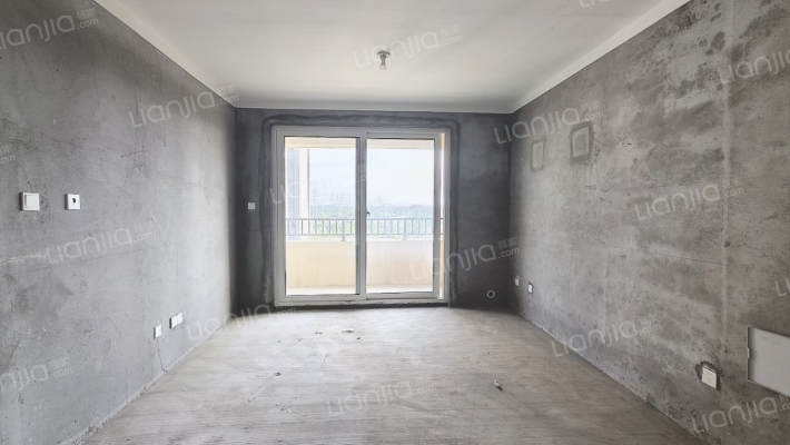 绿地运河小镇满芳庭二手房实景图