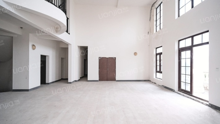 融创玫瑰园二手房实景图