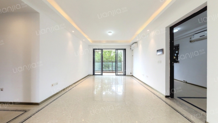 绿地城凤语湾二手房实景图